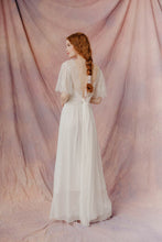 Load image into Gallery viewer, Hart Dress